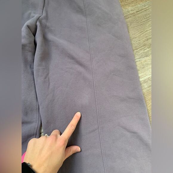 Athleta Sweat Pants Retro Plush Wide Leg Soft Warm Purple Lilac Lavender Size M - Picture 3 of 10